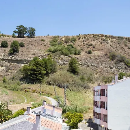 Altido Sunny 2br Apt With Balcony In Costa Da Caparica, 20km From Lisbon Apartment