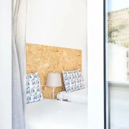Altido Sunny 2br Apt With Balcony In Costa Da Caparica, 20km From Lisbon Almada